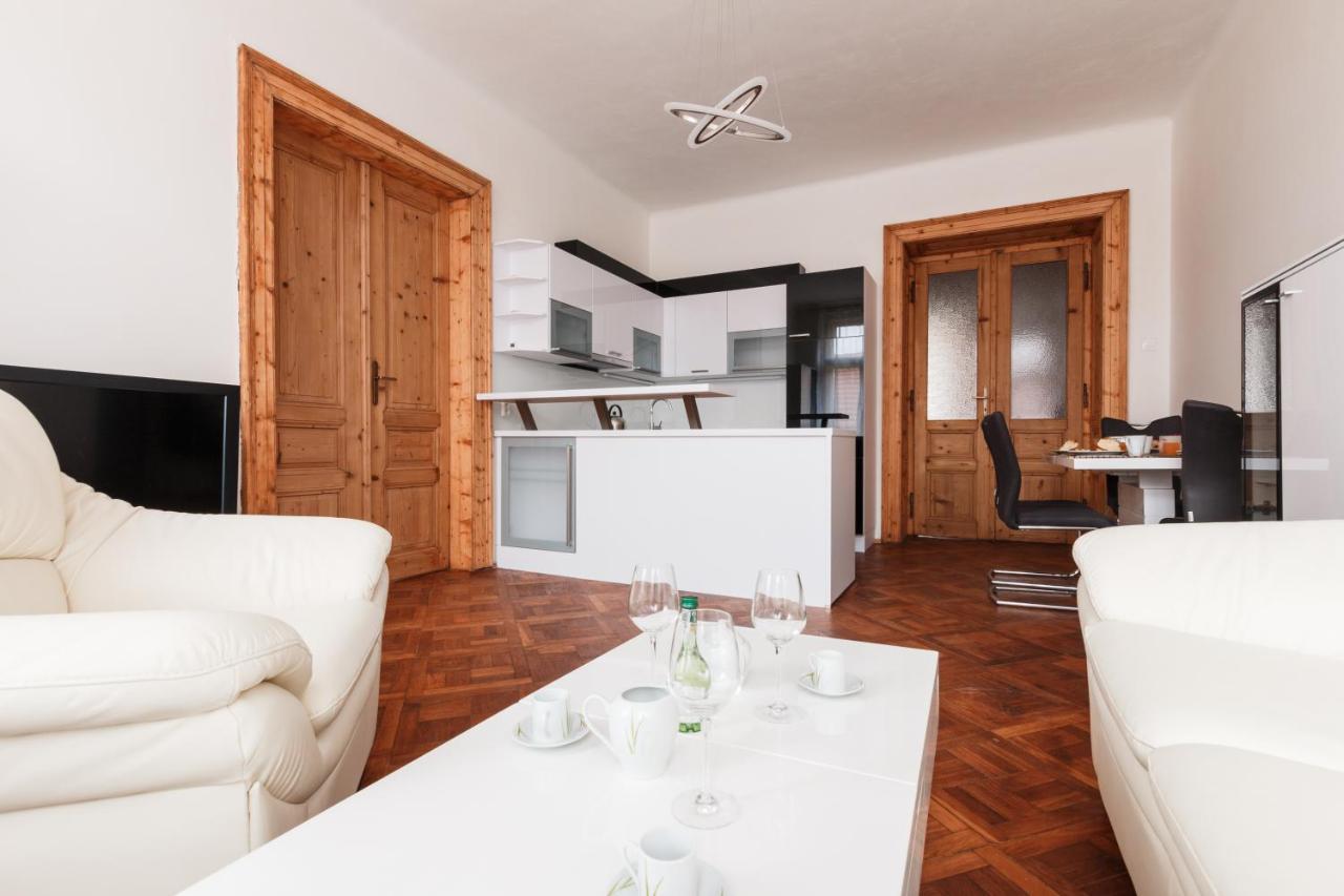 Prague Days - Stylish New Town Apartments Εξωτερικό φωτογραφία